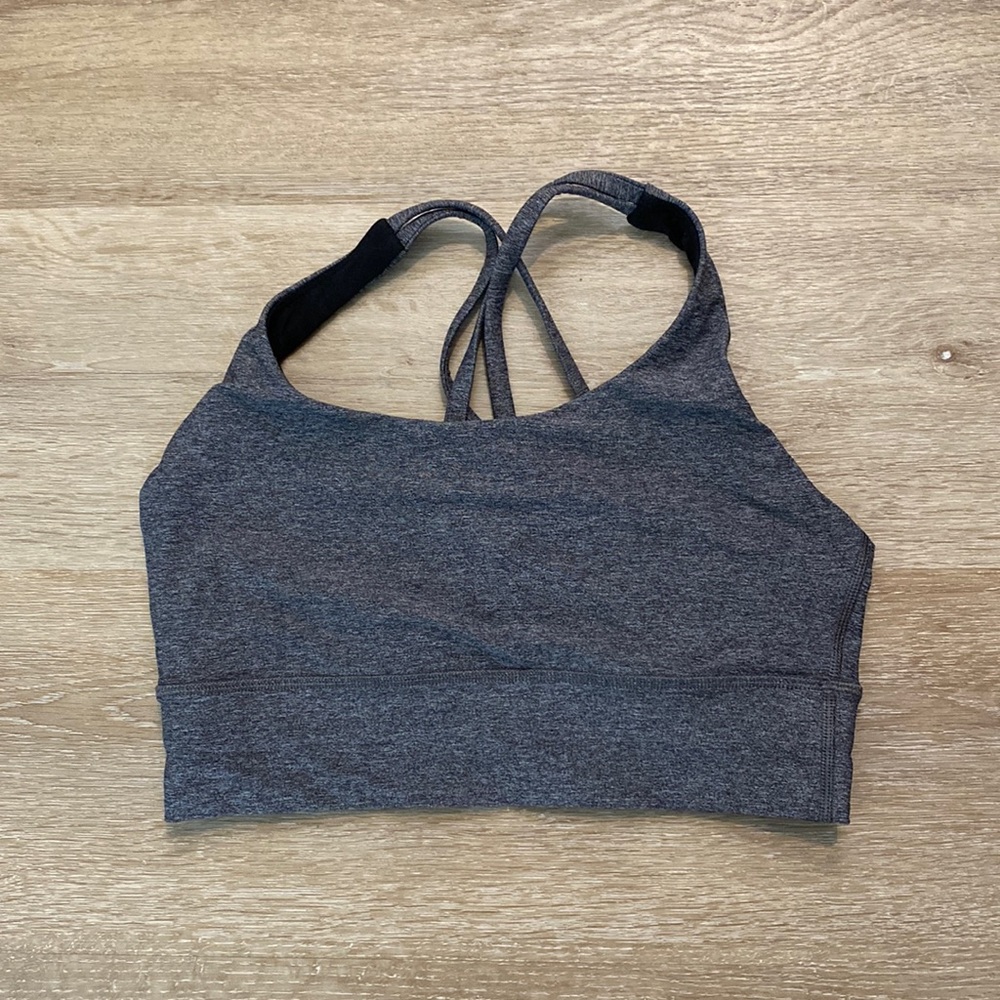 Lululemon size 6 sports bra